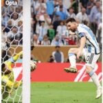 Messi atingiu a marca histórica de 100 golos