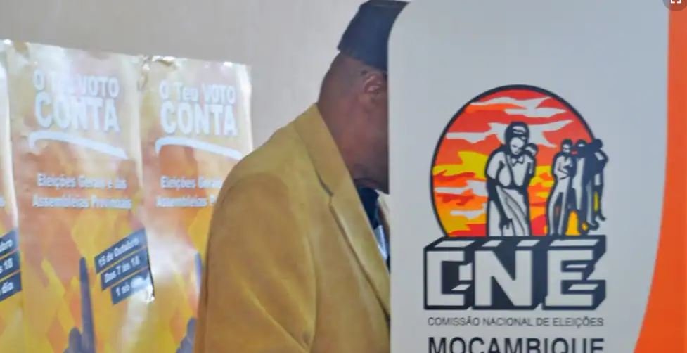 Aumentam denúncias de irregularidades no receseamento eleitoral e CNE promete analisá-las