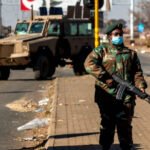 Militares reforçam segurança de camiões em quatro províncias da África do Sul